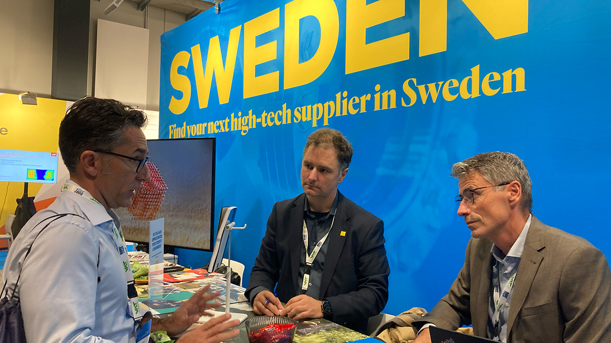 &lt;p&gt;Sebastiano Ciancio from &lt;span class=&quot;oneComWebmail-size&quot; style=&quot;font-size: 15px;&quot;&gt;the KM3NeT research infrastructure &lt;/span&gt;with Oscar Ioz (Big Science Sweden) and Per Woxenius (Freemelt).&lt;/p&gt;